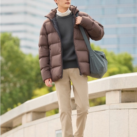 Uniqlo Drawstring Shoulder Bag - Picture 5 of 12